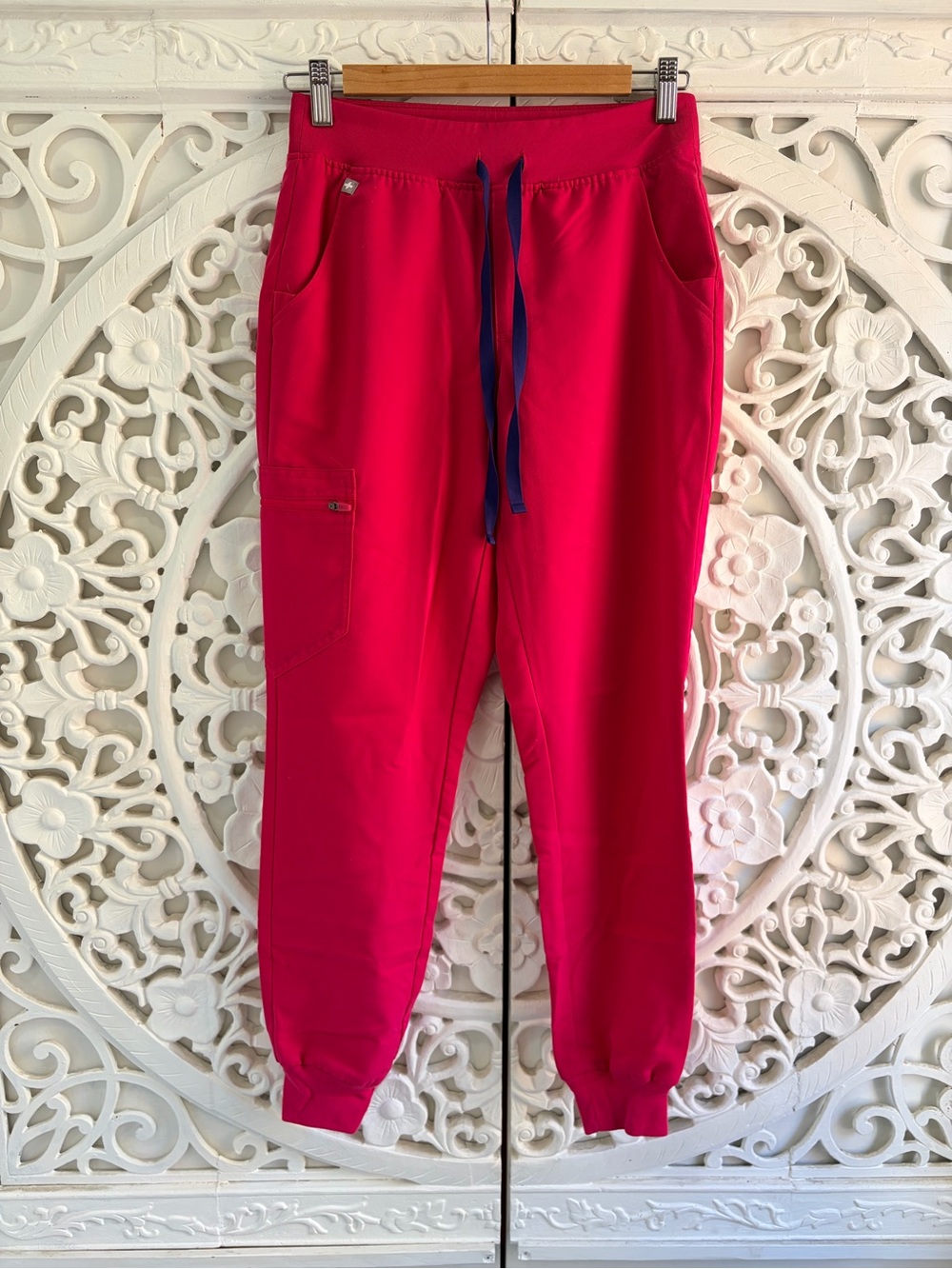 FIGS Technical Collection Slim Scrub Jogger Pants Bright Pink XS